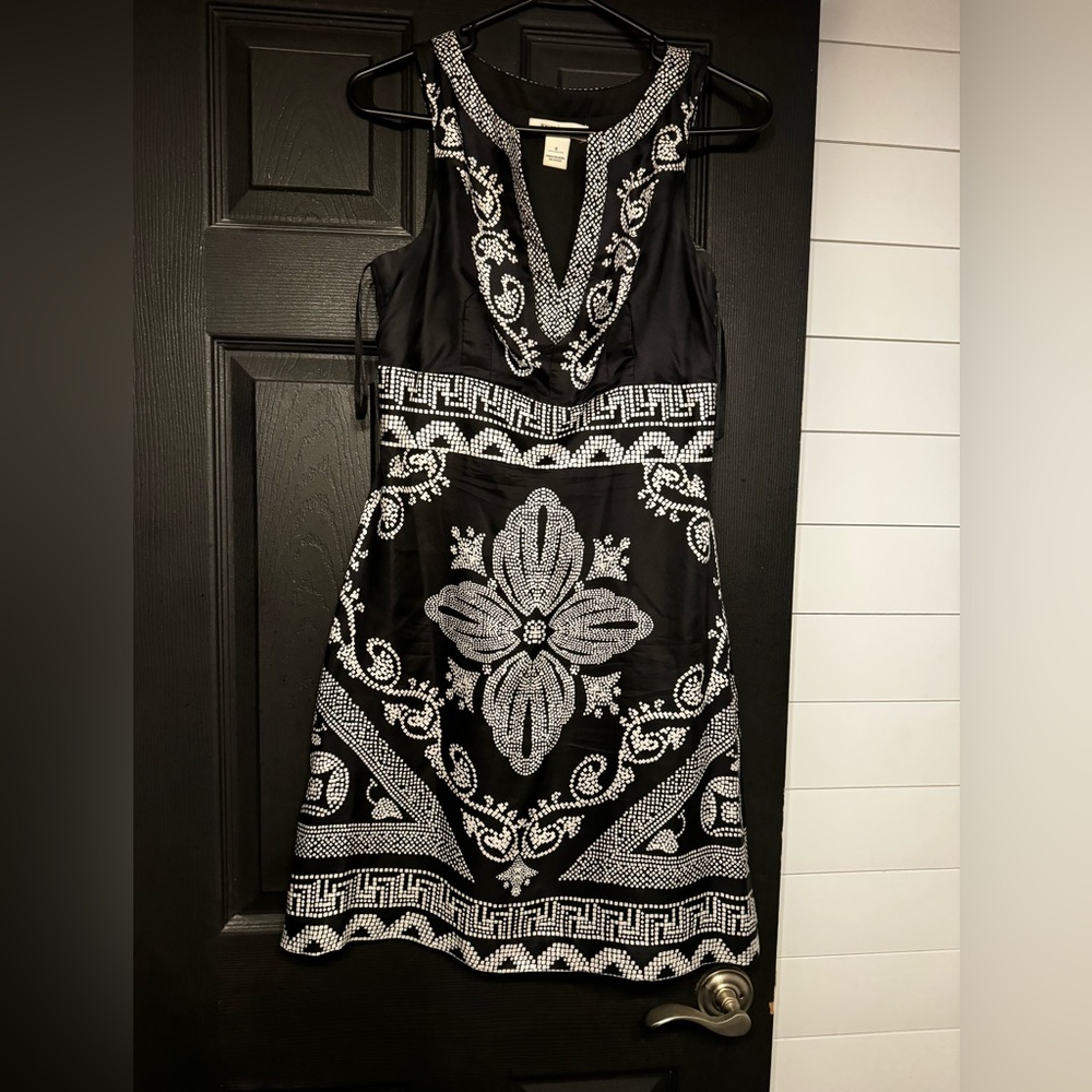 WHBM silk dress side zip size 4